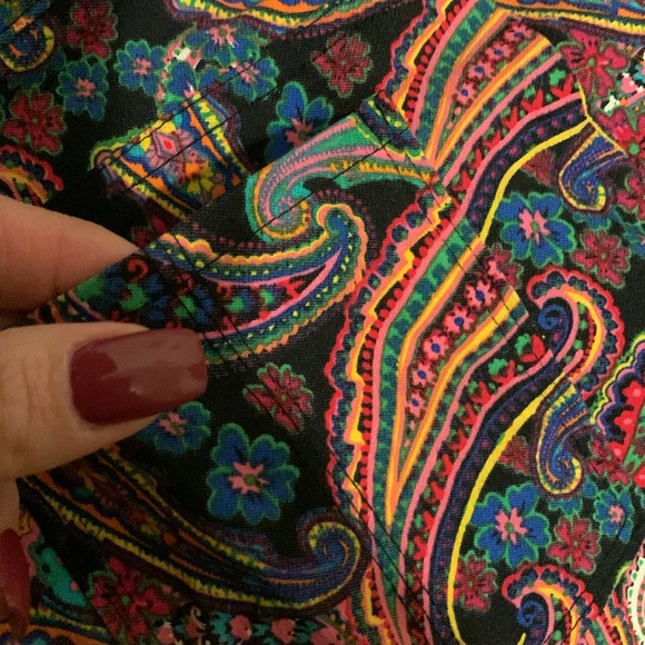Attyre New York Paisley Multicolor Pants in Size 6 - Picture 4 of 8